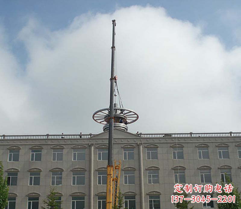 佛山不锈钢避雷针雕塑——安全保护灵感之源