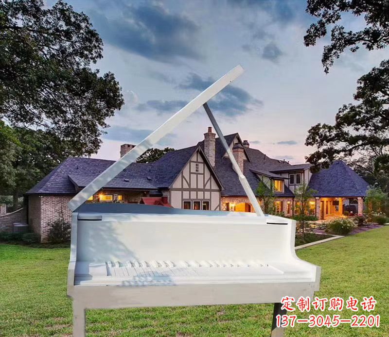 佛山钢琴雕塑——点缀广场景观