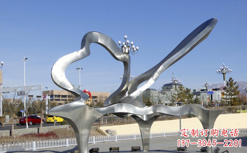 佛山不锈钢抽象钢琴广场雕塑