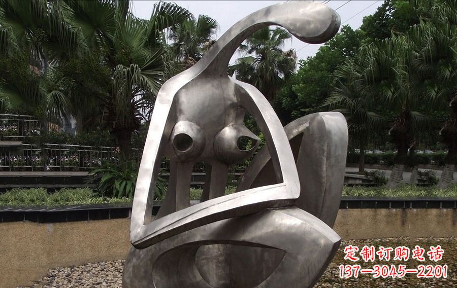 佛山青春靓丽不锈钢美女人物雕塑