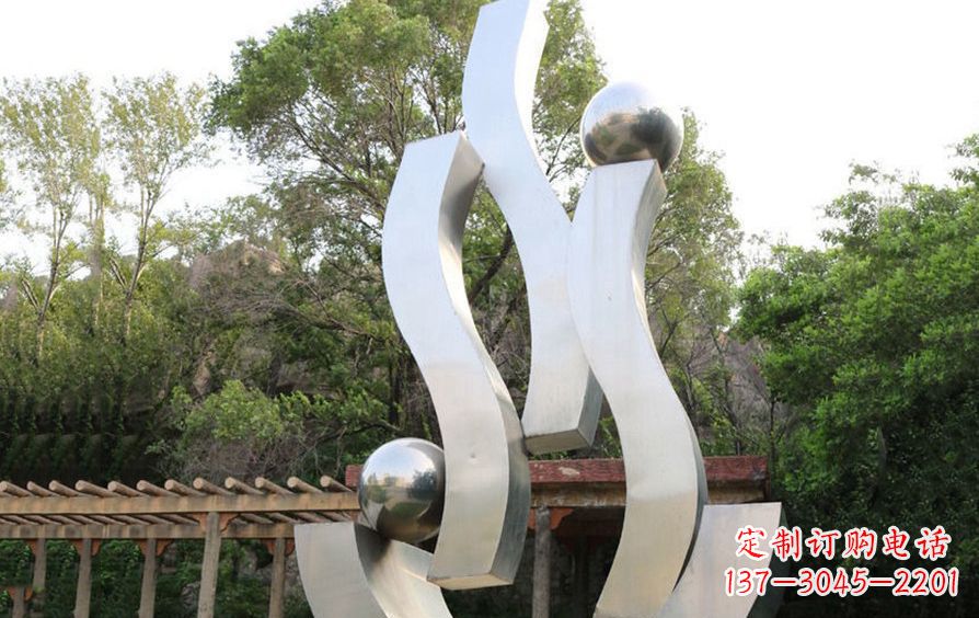 佛山不锈钢飘带雕塑美化小区景观