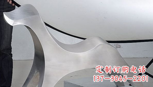 佛山不锈钢抽象小狗动物雕塑