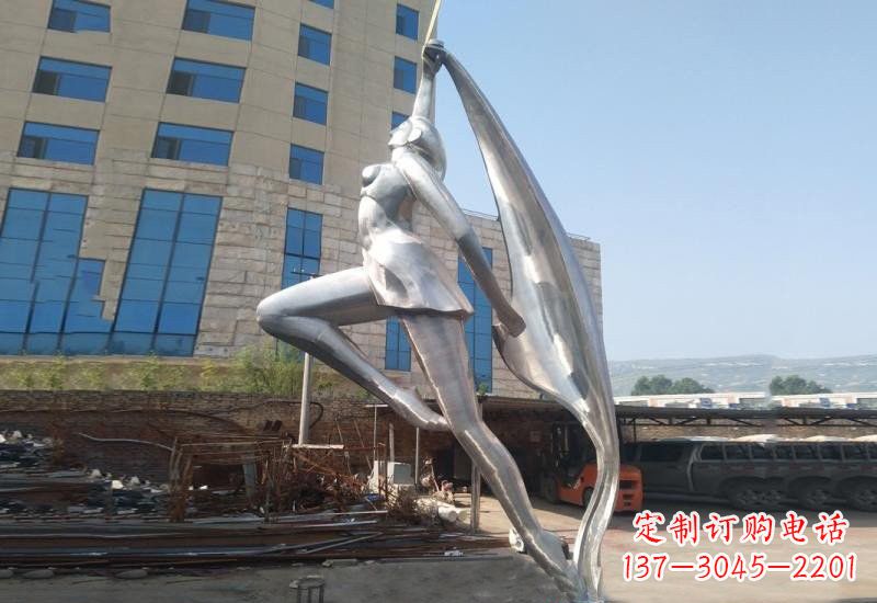 佛山不锈钢抽象艺术体操女孩雕塑