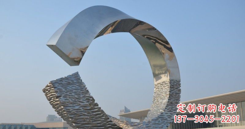 佛山环绕城市的不锈钢圆环雕塑
