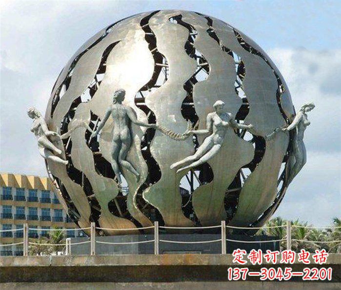 佛山不锈钢地球雕塑一座精致而又充满着力量的艺术作品