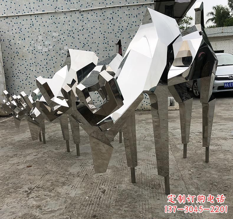 佛山不锈钢小鹿雕塑把自然美景带入家中