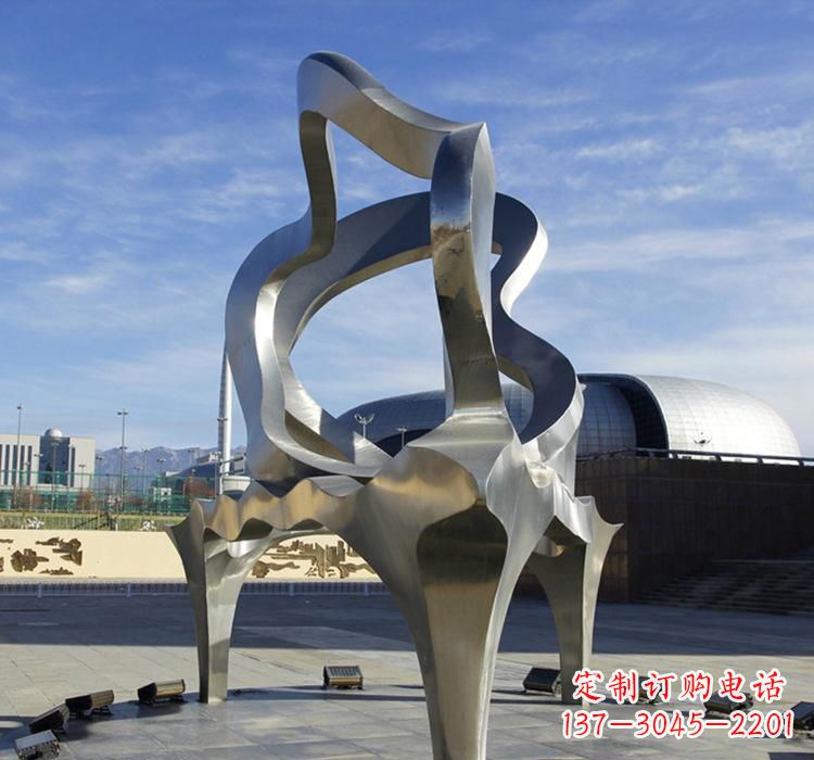 佛山不锈钢钢琴雕塑让音乐穿越时空