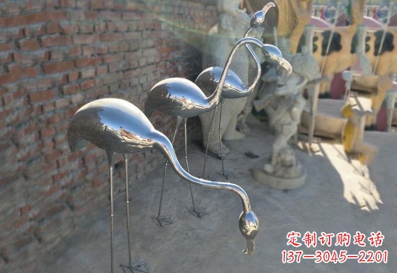 佛山不锈钢火烈鸟雕塑灿烂耀眼的艺术之作