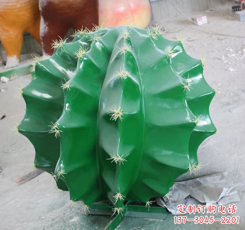 佛山不锈钢仙人掌雕塑给公园景观增添灵动之美