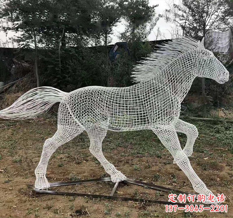 佛山不锈钢公园镂空奔马雕塑——给城市带来动感