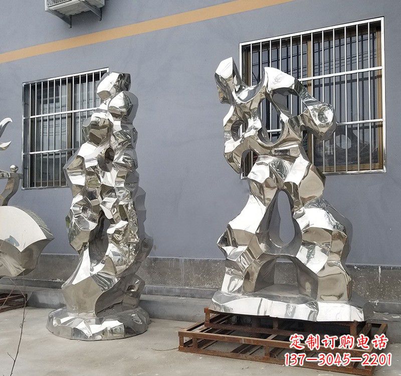 佛山太湖石雕塑精美的艺术品