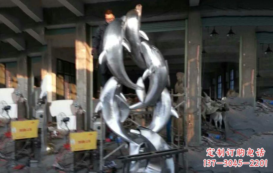 佛山不锈钢海豚雕塑漂亮的海洋艺术品