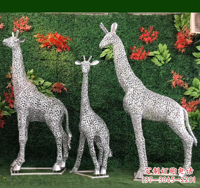 佛山不锈钢长颈鹿雕塑艺术与美的完美结合