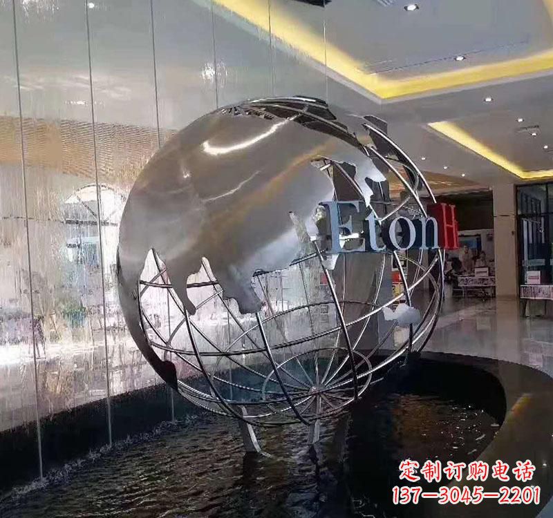 佛山不锈钢喷泉雕塑给空间增添灵动之美