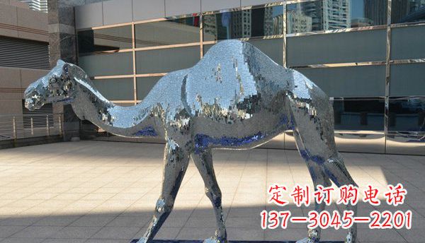 佛山不锈钢骆驼雕塑一种充满浪漫情怀的艺术品