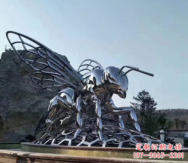 佛山不锈钢蜜蜂雕塑精美雕塑点缀环境