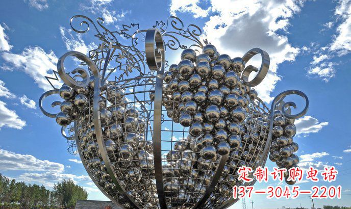佛山不锈钢葡萄雕塑精致美观、经久耐用