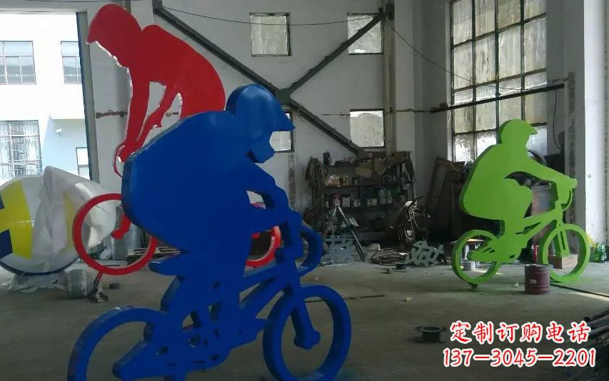 佛山不锈钢骑自行车的运动雕塑