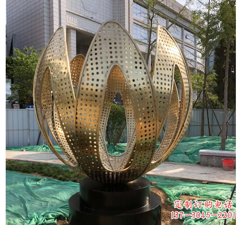 佛山不锈钢拱门雕塑以艺术之美装点园林