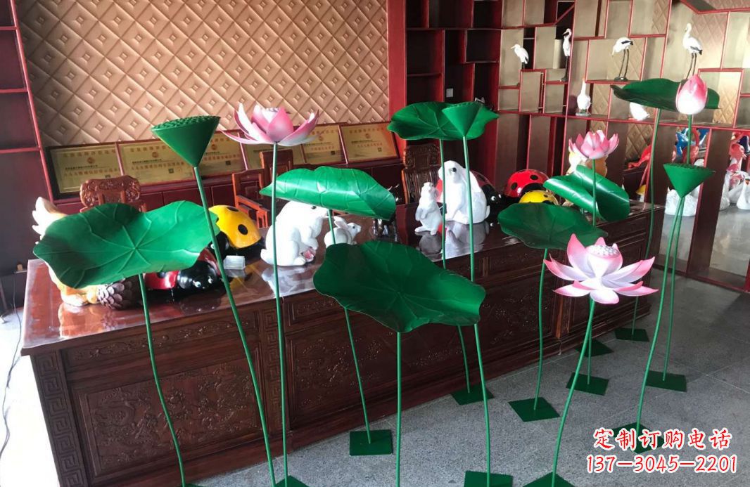 佛山精美不锈钢荷叶雕塑