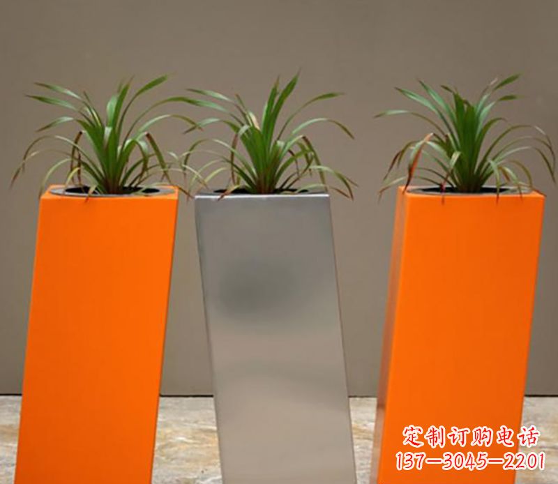 佛山不锈钢花盆雕塑一种全新的视觉体验