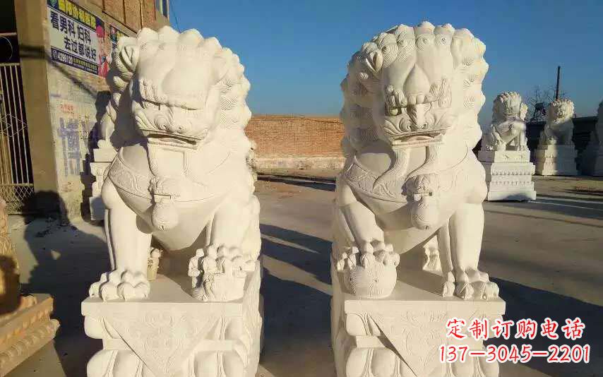 佛山狮子雕塑象征力量与智慧