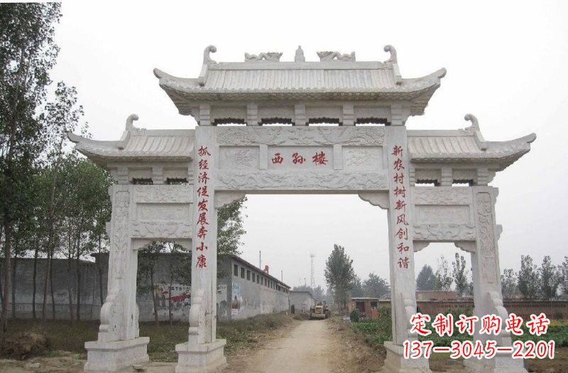 佛山古老的牌坊石雕——传承文化的象征