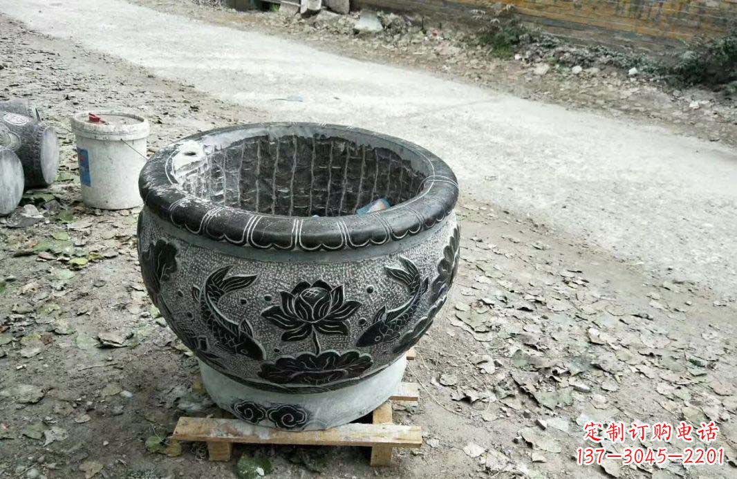 佛山高雅的仿古圆形水缸石雕