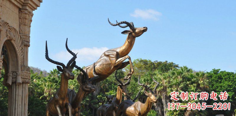佛山跃动的羚羊雕塑