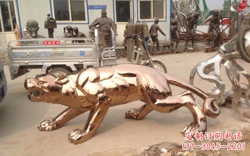 佛山中领雕塑出品不锈钢动物雕塑