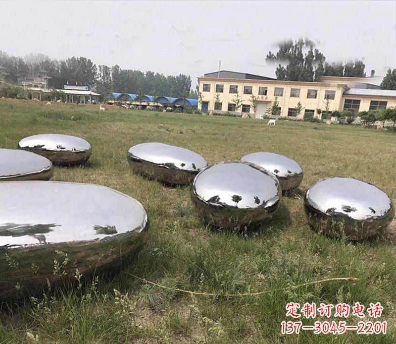 佛山精美不锈钢水滴景观雕塑