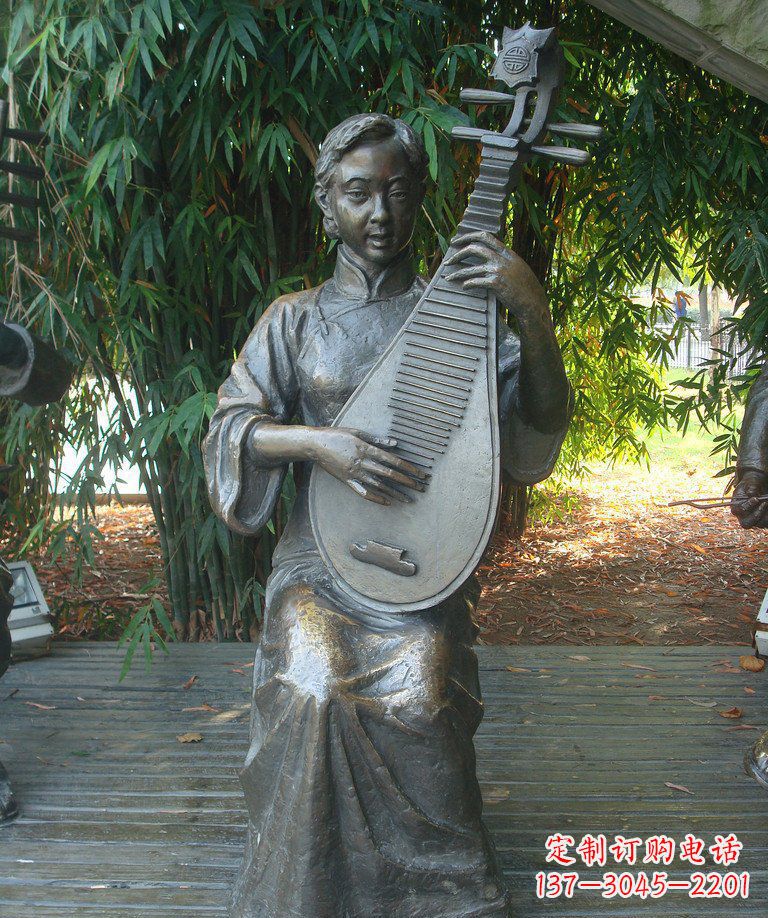 佛山精美绝伦的琵琶女郎铜雕