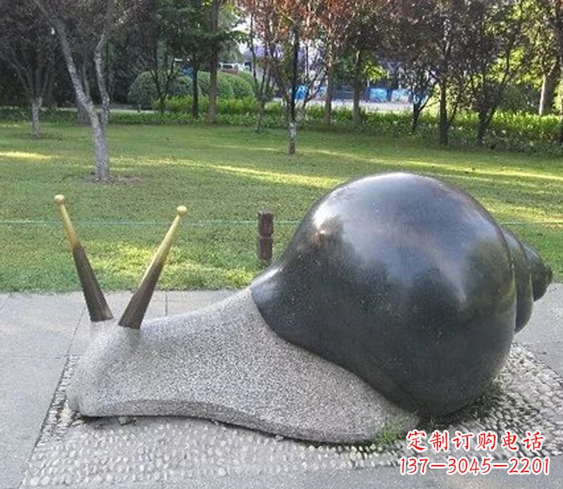 佛山中领雕塑专业定制可爱蜗牛石雕
