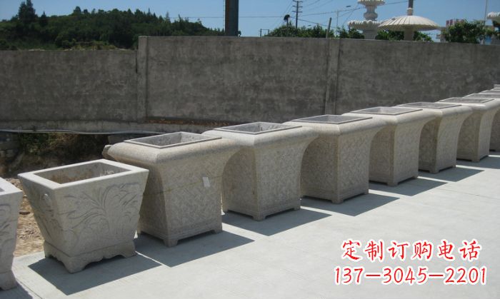 佛山大理石花盆石雕 – 在公园展现精美自然风貌