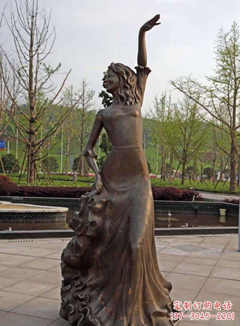 佛山公园跳舞的女孩人物铜雕