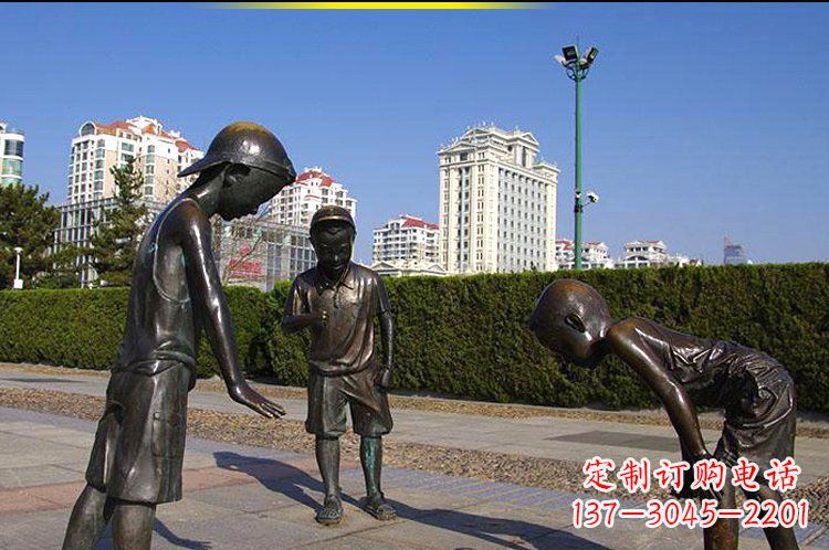 佛山玻璃钢陀螺雕塑