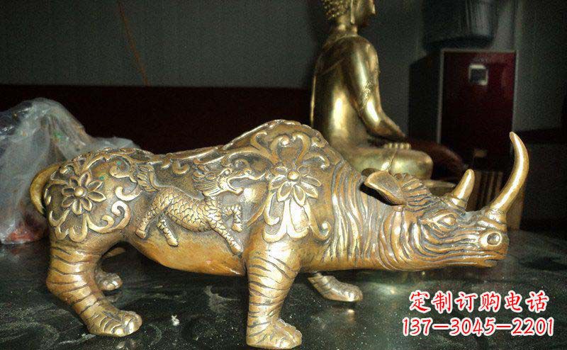 佛山中领雕塑犀牛铜雕