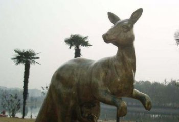 佛山高贵雅致的袋鼠铜雕