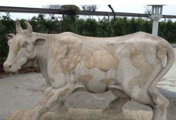 佛山中领雕塑精美绝伦的奶牛石雕