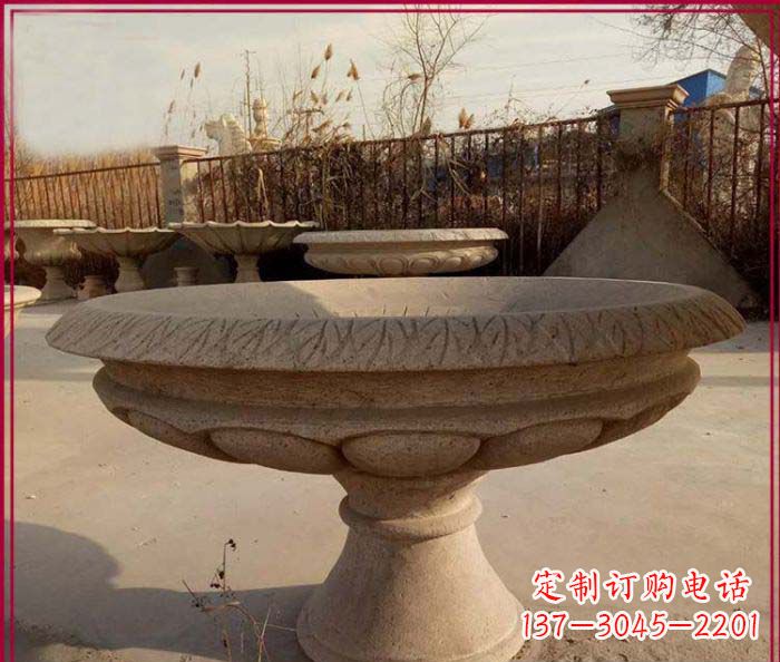 佛山黄锈石花盆雕塑，让花园更加美丽