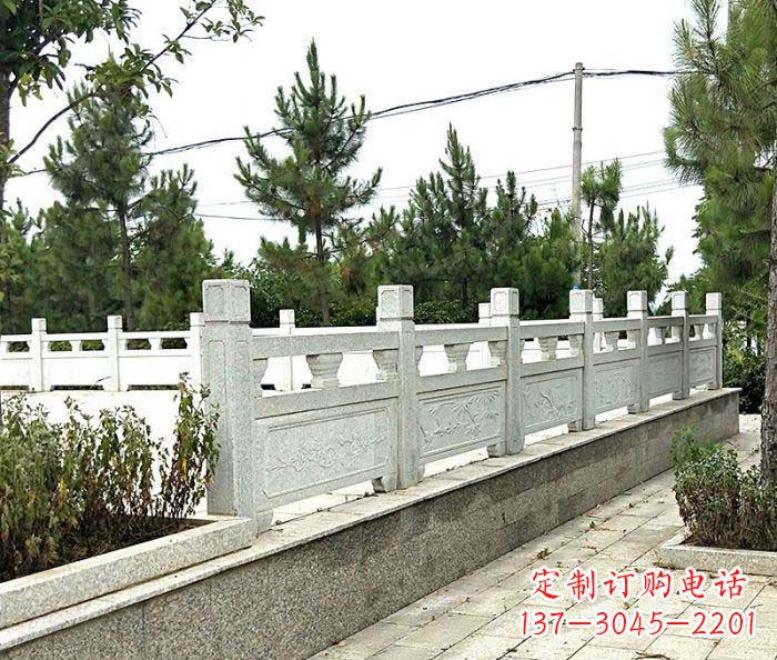 佛山大理石栏杆雕塑:精致的定制艺术品