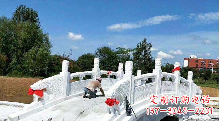 佛山景区汉白玉石雕拱桥
