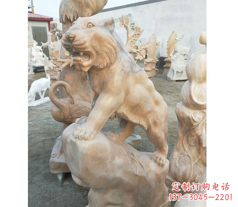 佛山高端石雕老虎,让你的公园里更加精彩