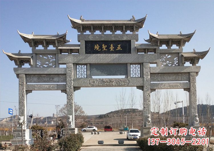 佛山青石牌坊雕塑:精美瑰丽古朴简洁