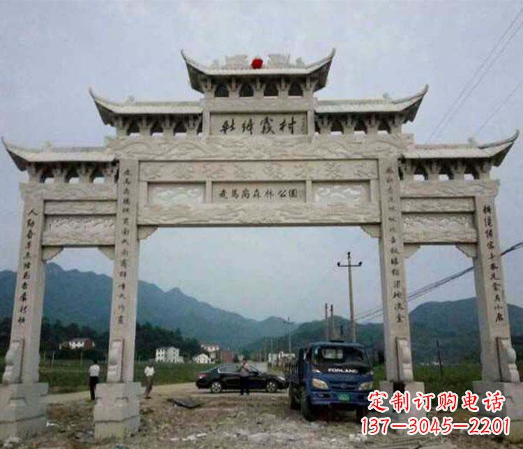 佛山三门牌坊石雕:细节讲究处处把精雕细琢