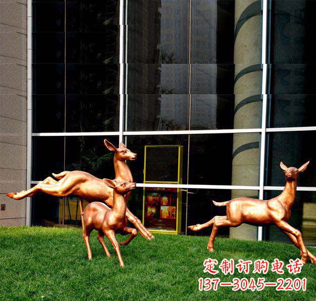 佛山商场门口跳跃的小鹿动物铜雕
