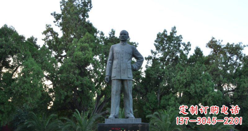 佛山孙近代名人铜雕_1