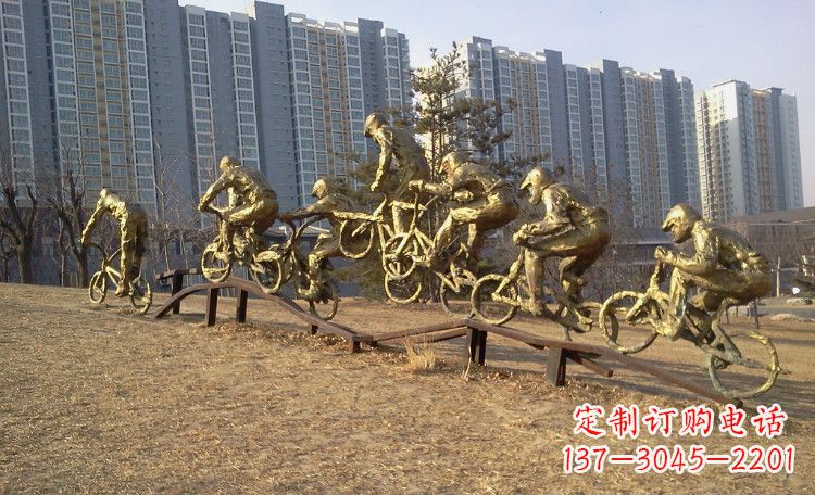 佛山玩花样自行车人物铜雕