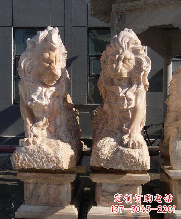 佛山晚霞红欧式狮子石雕