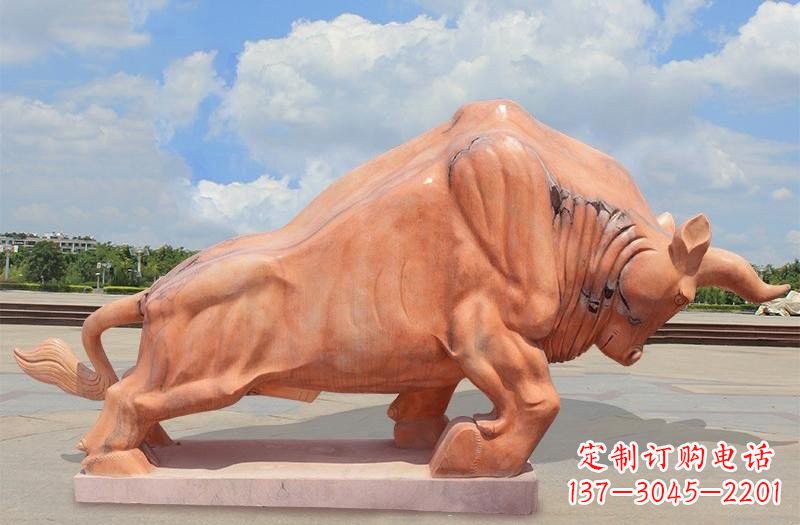 佛山晚霞红拓荒牛石雕